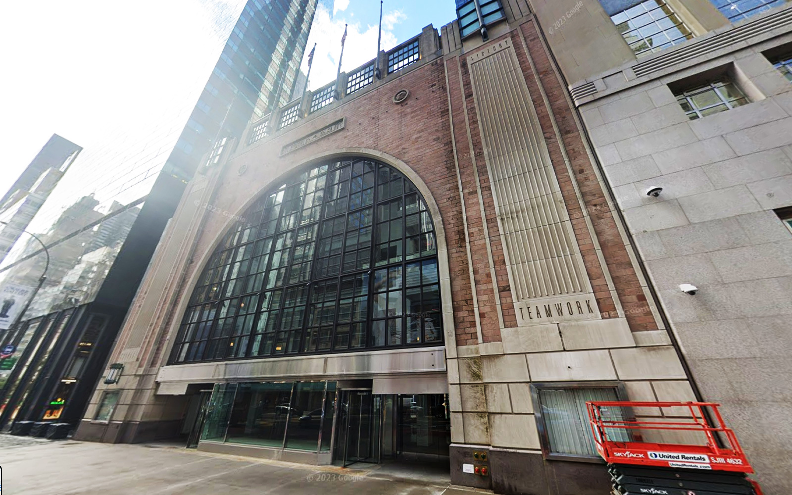 6 East 57th Street (Google Maps)