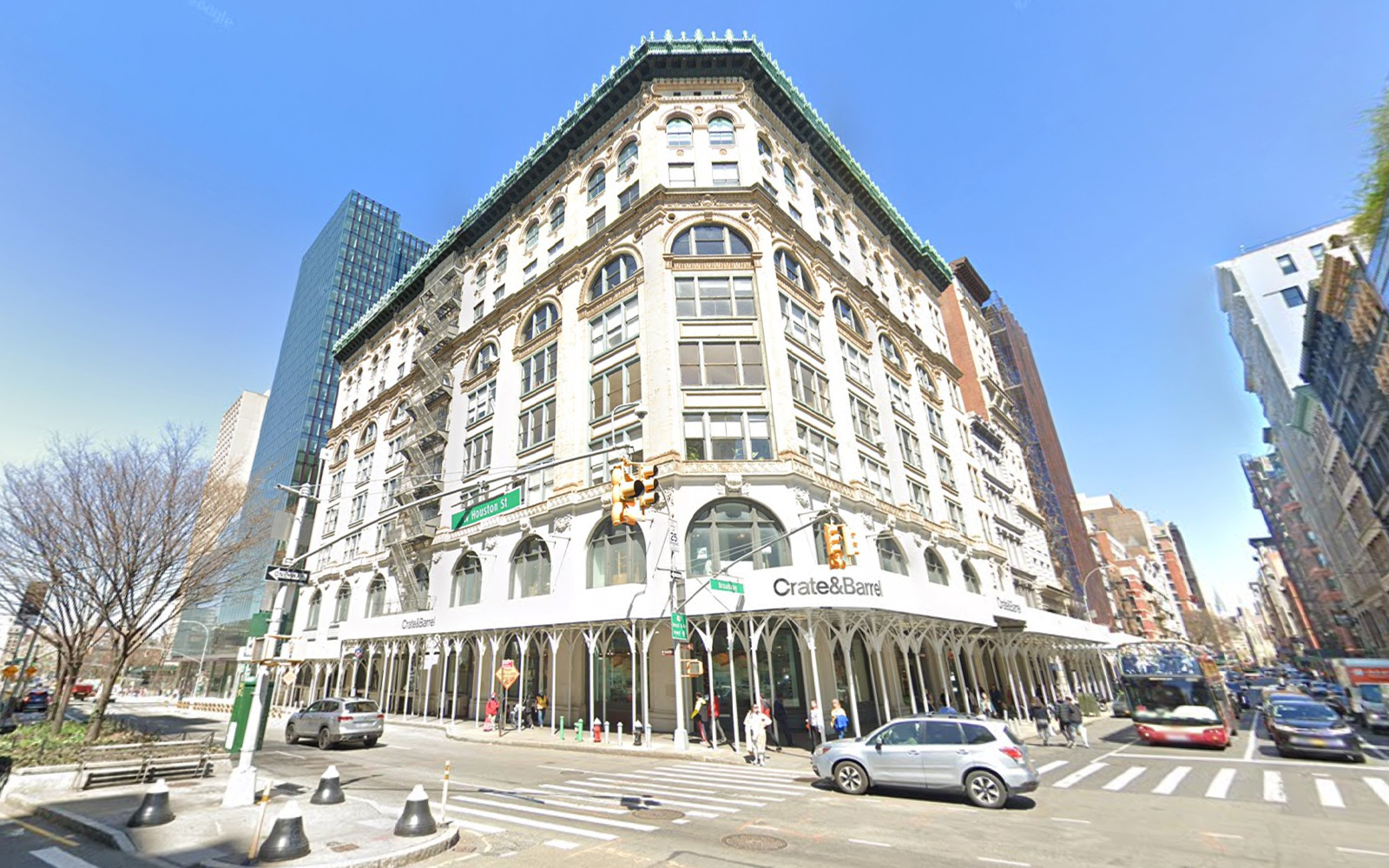 611 Broadway (Google Maps)